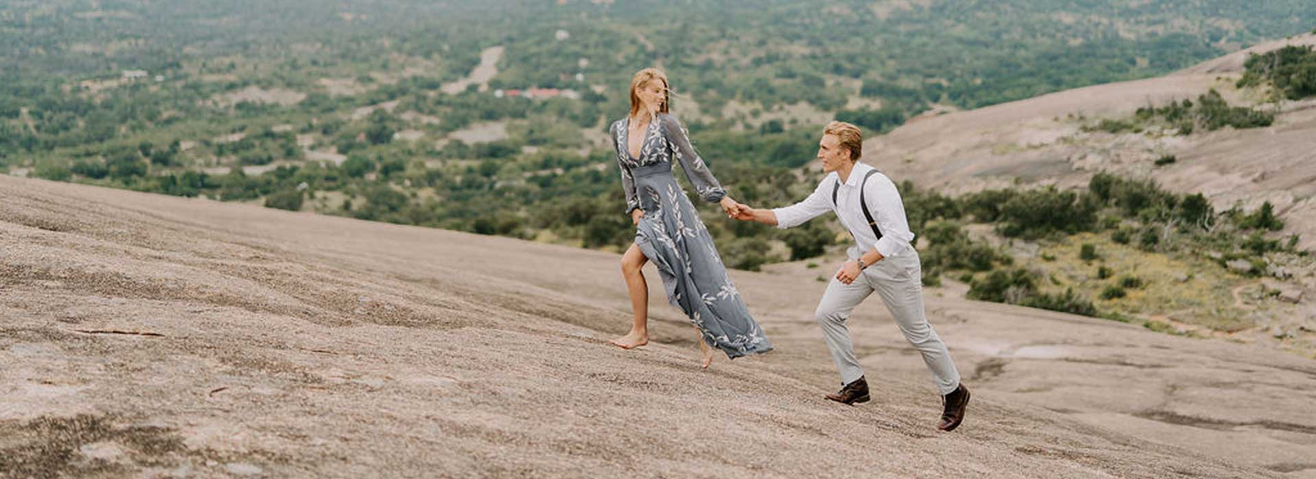 Enchanted Rock in Austin | Austin Wedding Photographers